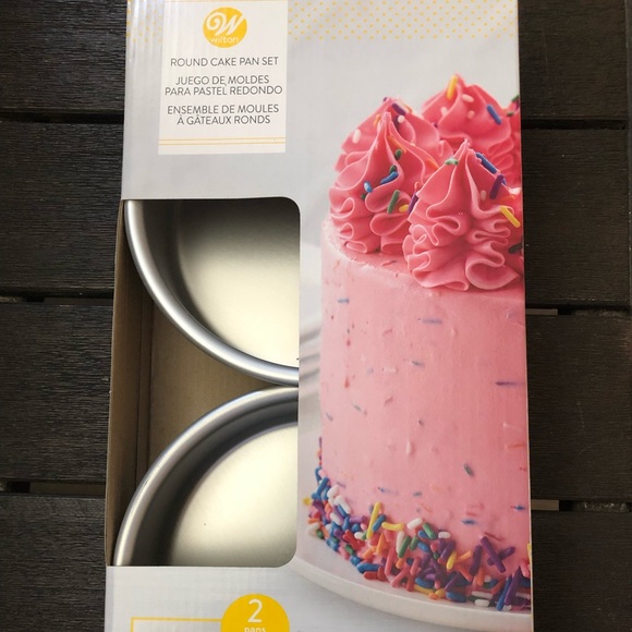 ⭐️ WILTON 6 inch Cake Pan Set Small & Tall - Picture 13 of 14